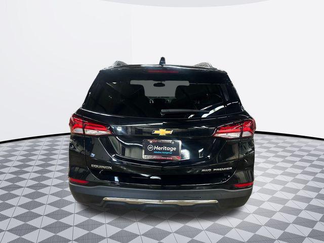 Photo of 2024 Mosaic Black Metallic Chevrolet Equinox