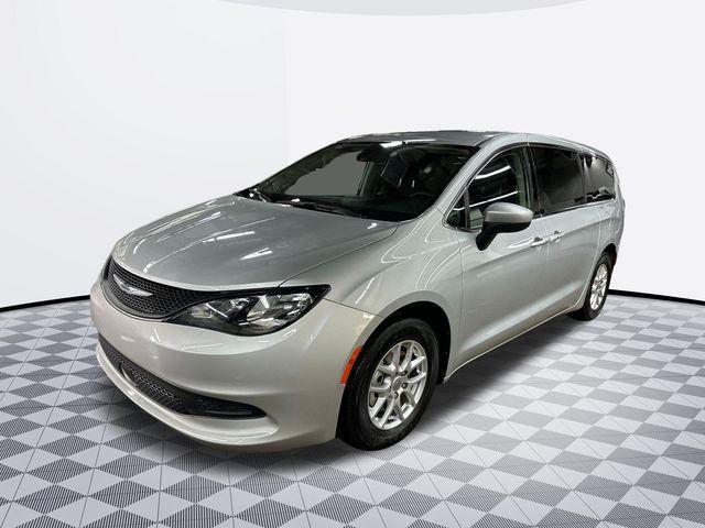 2023 Chrysler Voyager
