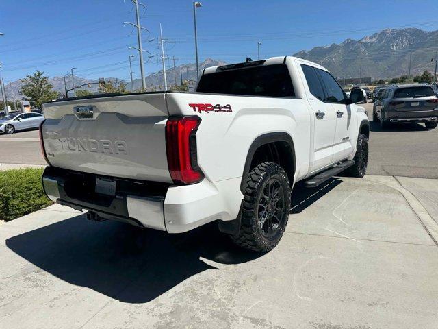 Photo of 2022 White Toyota Tundra