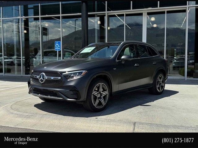 Photo of 2025 Gray Mercedes-Benz GLC 350e