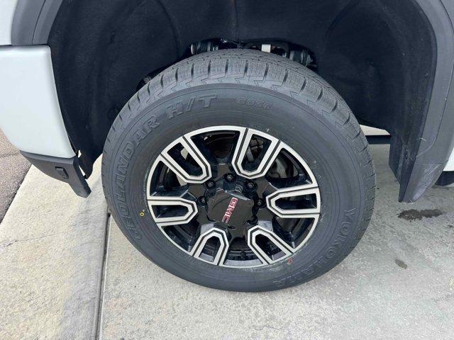 Photo of 2023 Summit White GMC Sierra 3500
