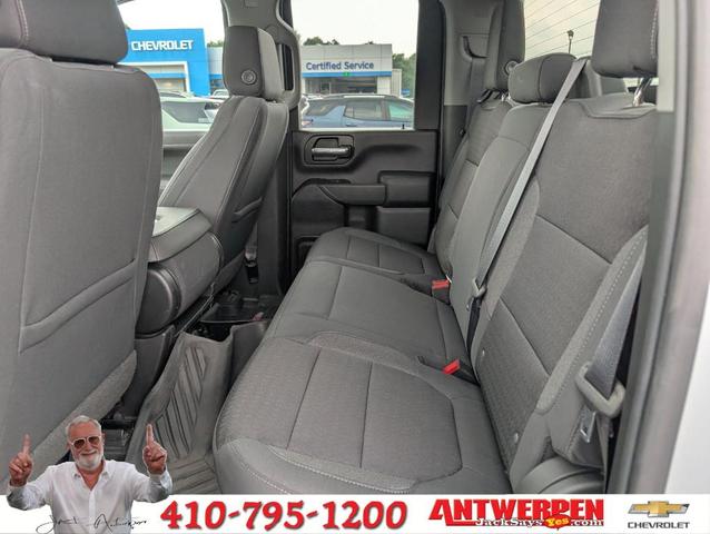 Photo of 2022 Summit White Chevrolet Silverado 2500