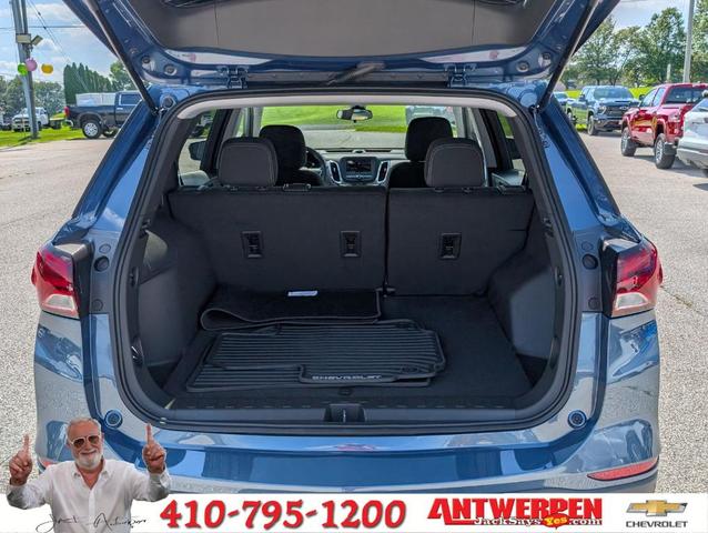 Photo of 2024 Lakeshore Blue Metallic Chevrolet Equinox