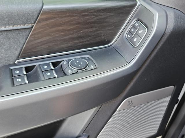 Photo of 2024 Star White Metallic Tri-Coat Ford F-150