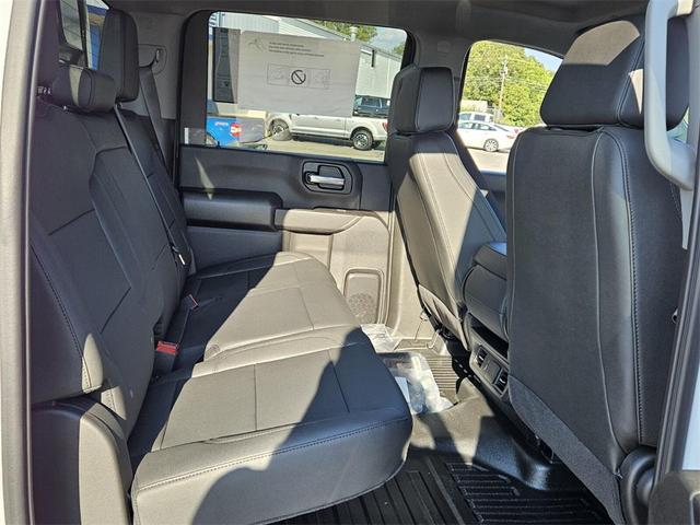 Photo of 2024 Summit White Chevrolet Silverado 3500