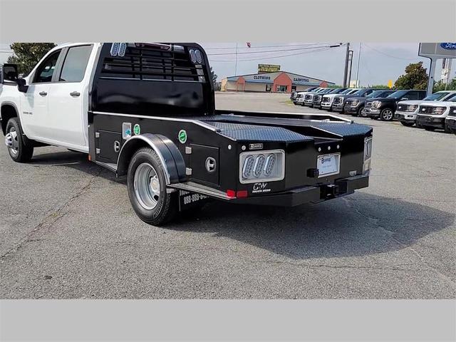 Photo of 2024 Summit White Chevrolet Silverado 3500