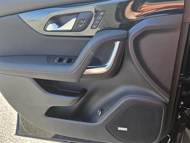 Photo of 2025 Black Chevrolet Blazer