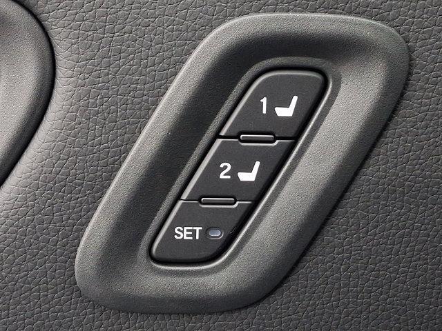 Photo of 2025 Radiant Red Metallic II Honda Pilot