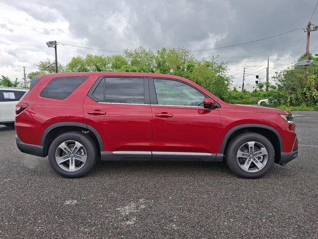 Photo of 2025 Radiant Red Metallic II Honda Pilot