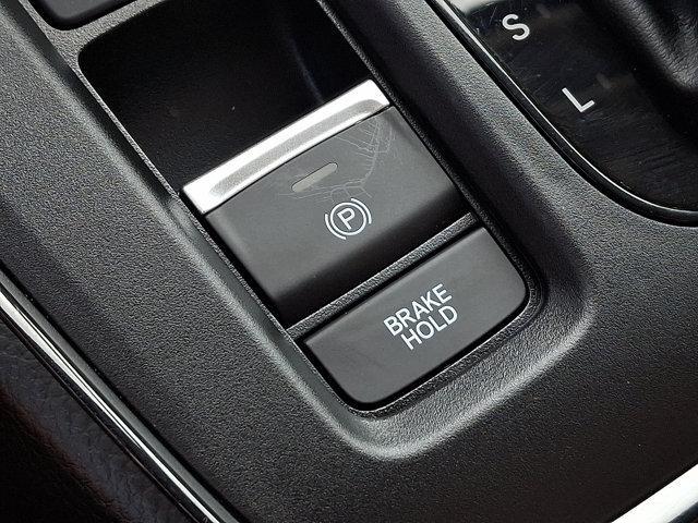 Photo of 2025 Crystal Black Pearl Honda CR-V