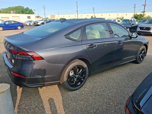 Photo of 2025 Meteorite Gray Metallic Honda Accord