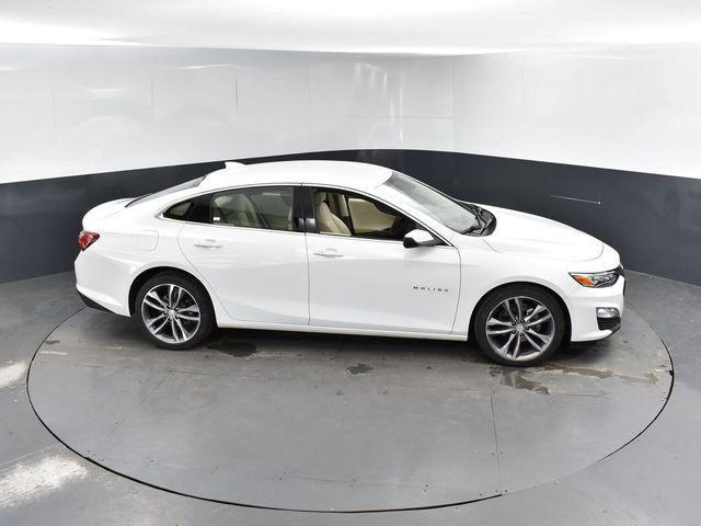 Photo of 2024 Summit White Chevrolet Malibu