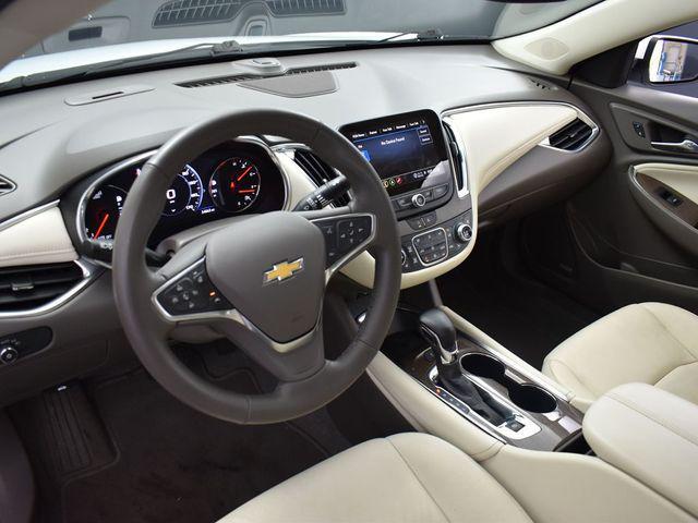 Photo of 2024 Summit White Chevrolet Malibu