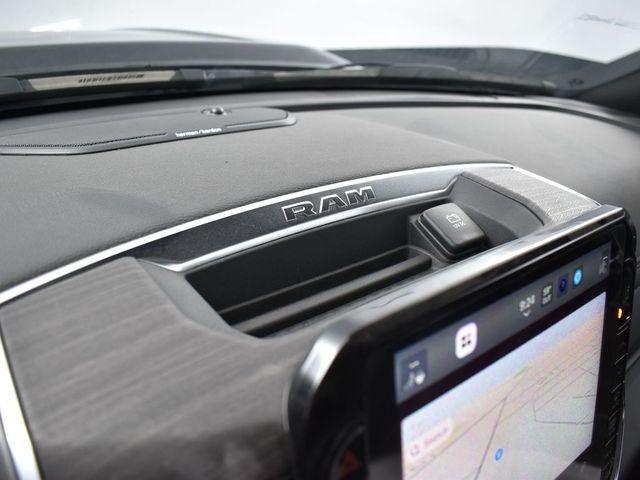 Photo of 2025 Diamond Black Crystal Pearlcoat RAM 3500
