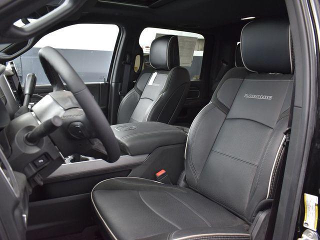 Photo of 2025 Diamond Black Crystal Pearlcoat RAM 3500