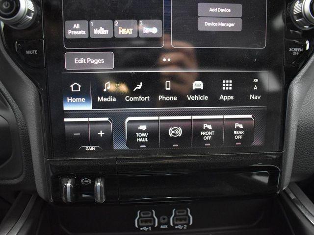 Photo of 2025 Diamond Black Crystal Pearlcoat RAM 3500