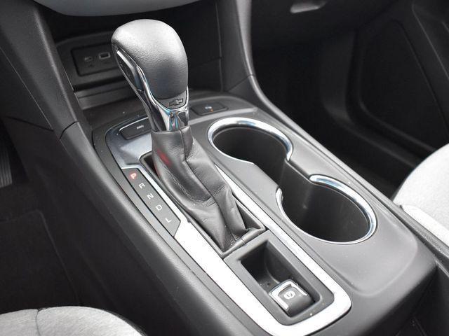 Photo of 2024 Summit White Chevrolet Equinox