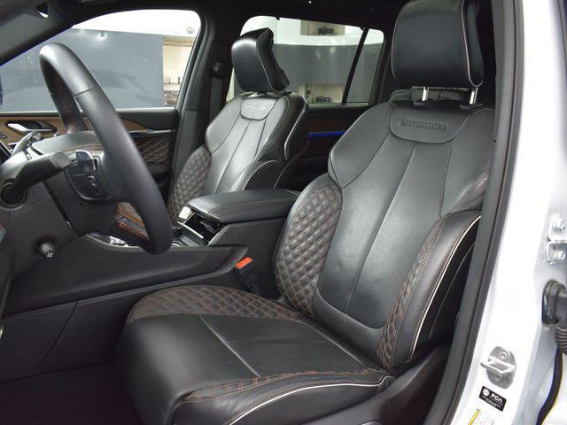 Photo of 2023 Bright White Clearcoat Jeep Grand Cherokee L