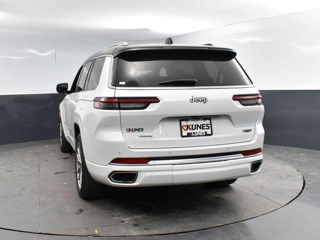 Photo of 2023 Bright White Clearcoat Jeep Grand Cherokee L