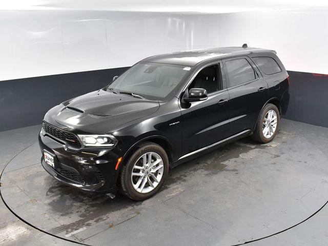 Photo of 2022 DB Black Crystal Clearcoat Dodge Durango