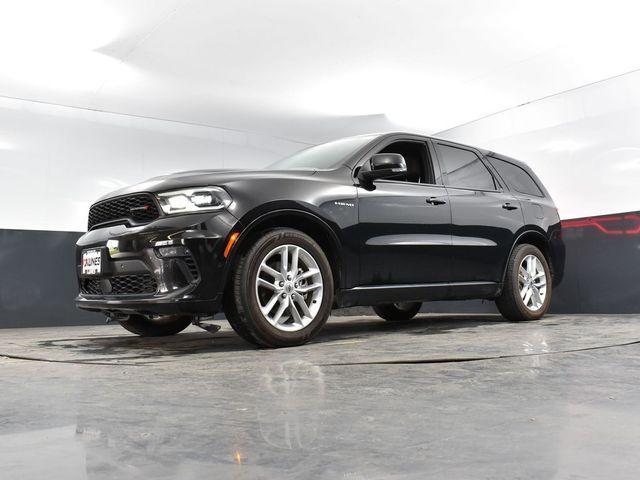 Photo of 2022 DB Black Crystal Clearcoat Dodge Durango