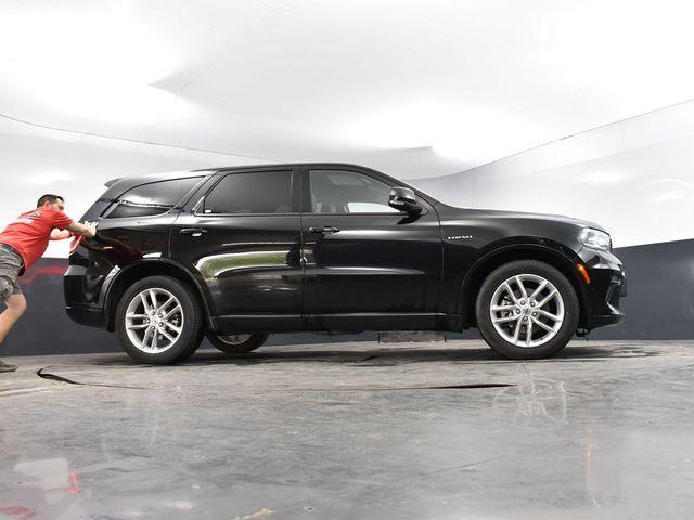 Photo of 2022 DB Black Crystal Clearcoat Dodge Durango