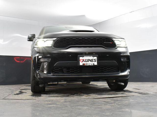 Photo of 2022 DB Black Crystal Clearcoat Dodge Durango