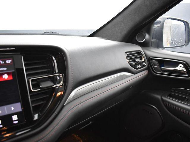 Photo of 2022 DB Black Crystal Clearcoat Dodge Durango