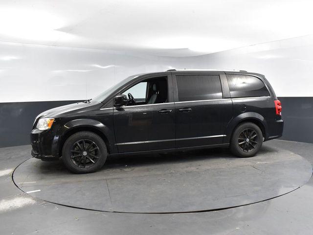 Photo of 2019 Brilliant Black Crystal Pearlcoat Dodge Grand Caravan