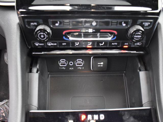 Photo of 2025 Silver Zynith Jeep Grand Cherokee L