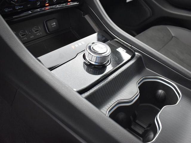 Photo of 2025 Baltic Gray Metallic Clearcoat Jeep Grand Cherokee L