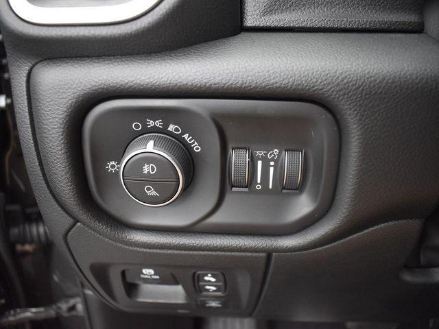 Photo of 2026 Granite Crystal Metallic Clearcoat RAM 1500