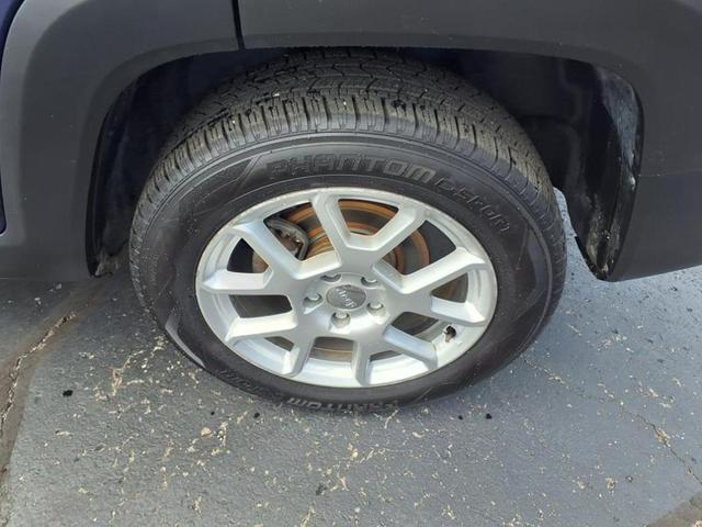 Photo of 2019 Jetset Blue Clearcoat Jeep Renegade