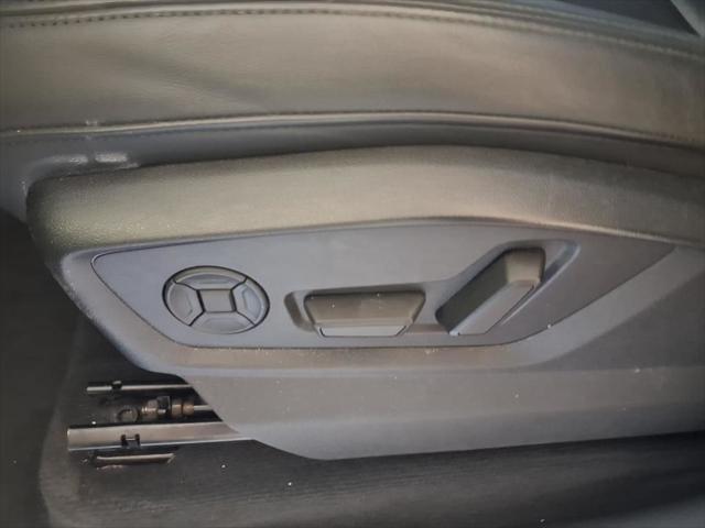 Photo of 2023 Satellite Silver Metallic Audi Q7
