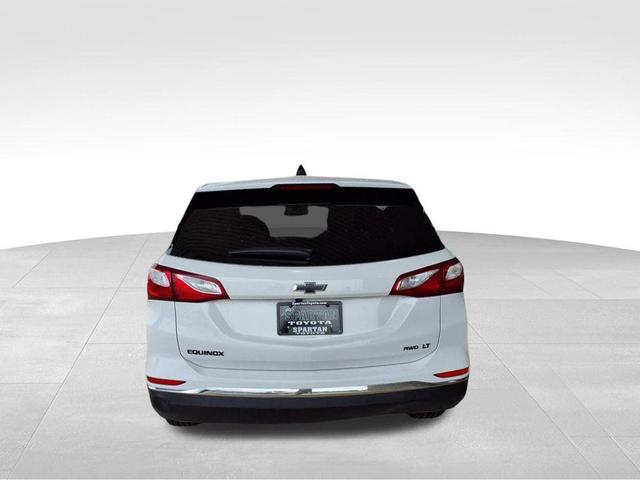 Photo of 2019 Summit White Chevrolet Equinox