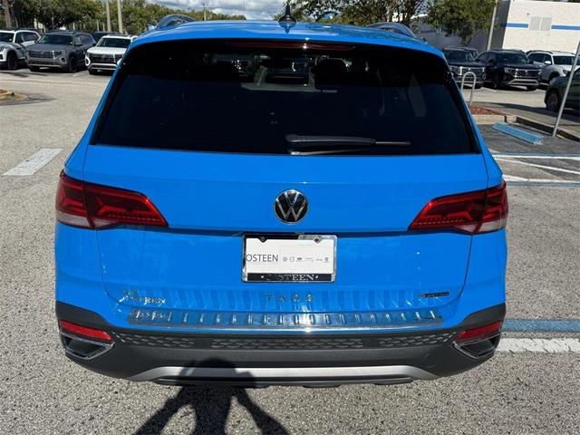 Photo of 2022 Blue Volkswagen Taos