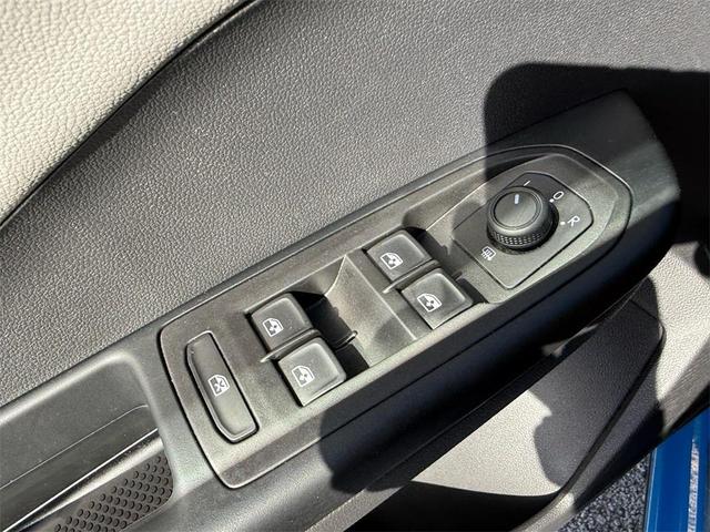 Photo of 2022 Blue Volkswagen Taos