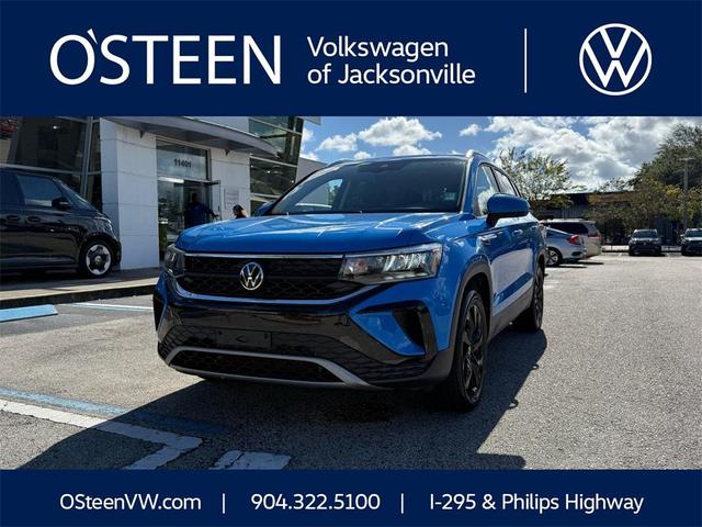 Photo of 2022 Blue Volkswagen Taos