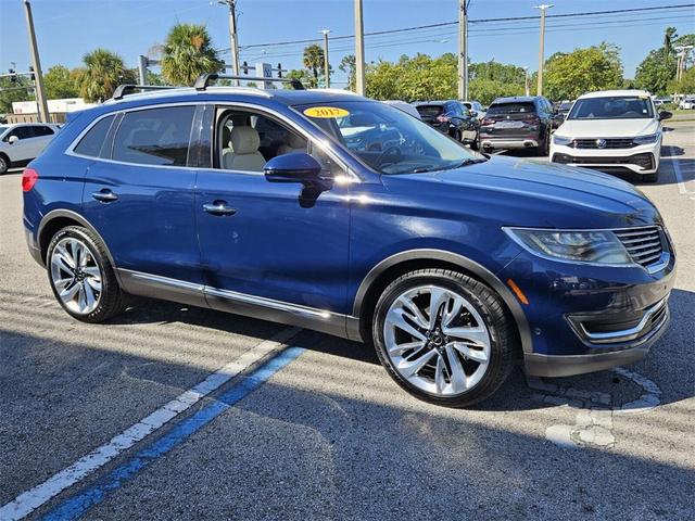 Photo of 2018 Blue Lincoln MKX