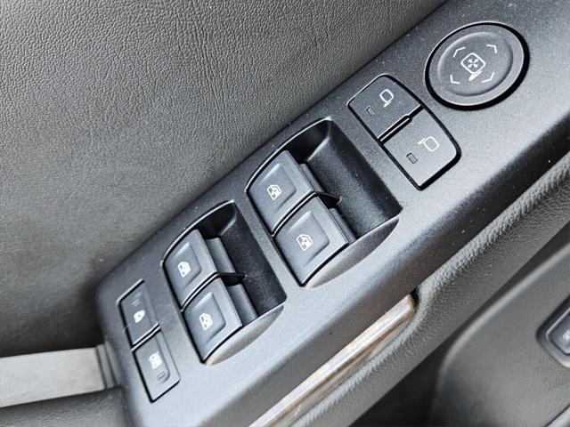 Photo of 2020 Summit White Chevrolet Tahoe