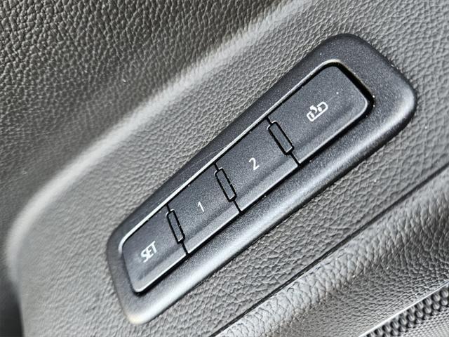 Photo of 2020 Summit White Chevrolet Tahoe