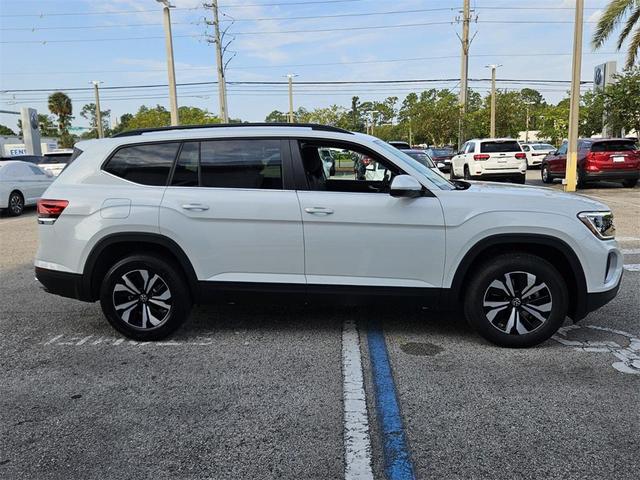Photo of 2026 0p0p Volkswagen Atlas