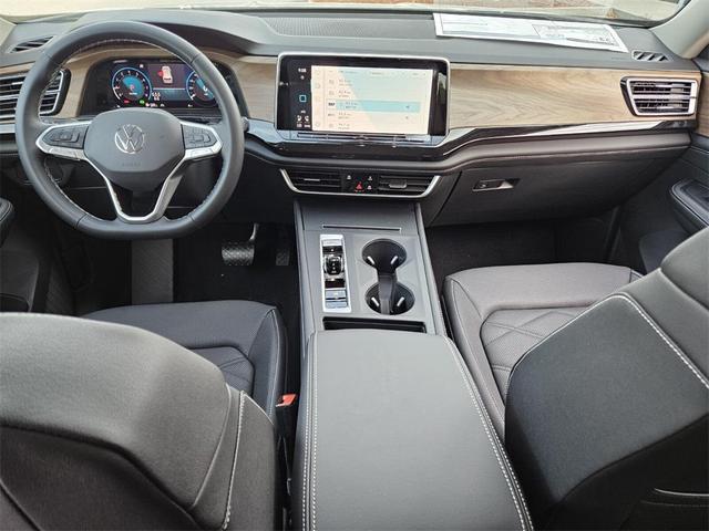 Photo of 2026 0p0p Volkswagen Atlas