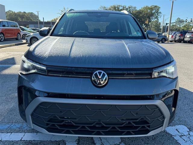Photo of 2025 Platinum Gray Metallic Volkswagen Taos