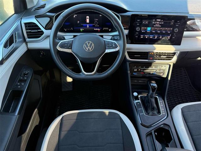 Photo of 2025 Platinum Gray Metallic Volkswagen Taos