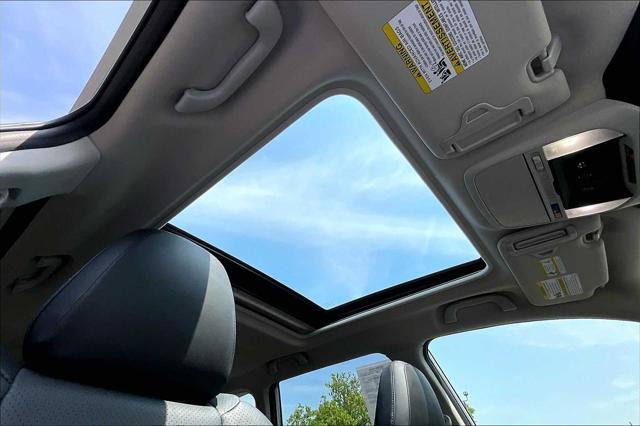 Photo of 2024 Ice Silver Metallic Subaru Forester