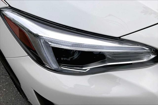Photo of 2022 Crystal White Pearl Subaru Crosstrek