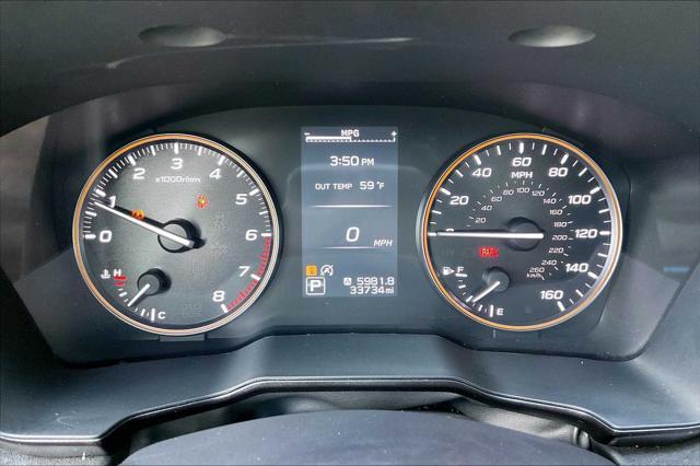 Photo of 2022 Ice Silver Metallic Subaru Outback