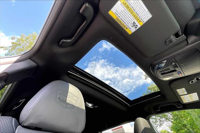 Photo of 2022 Ice Silver Metallic Subaru Outback