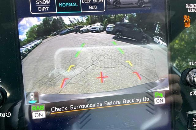 Photo of 2022 Ice Silver Metallic Subaru Outback